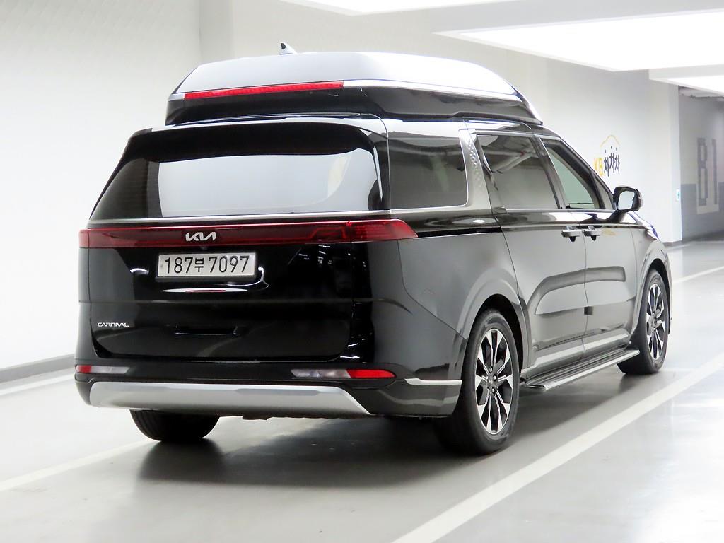 KIA Carnival - Vista 4