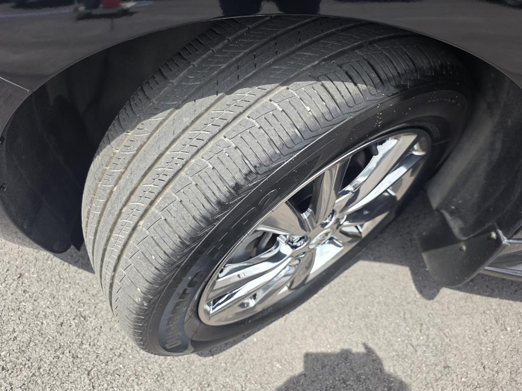 KIA Carnival - Vista 5