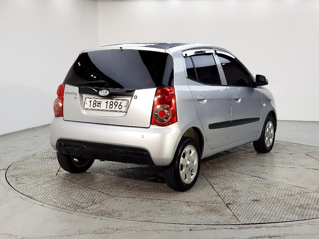 KIA Morning - Vista 4