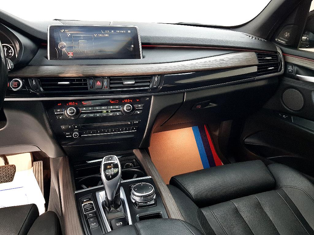 BMW X5 - Vista 10