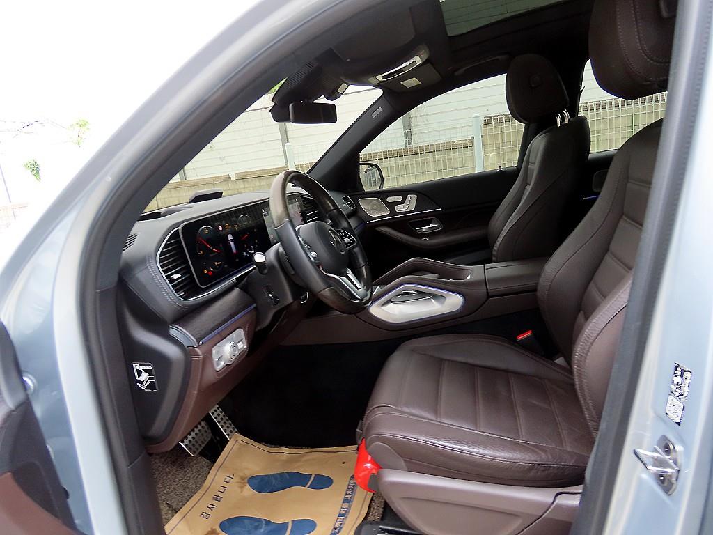 Mercedes Benz GLS Class - Vista 5