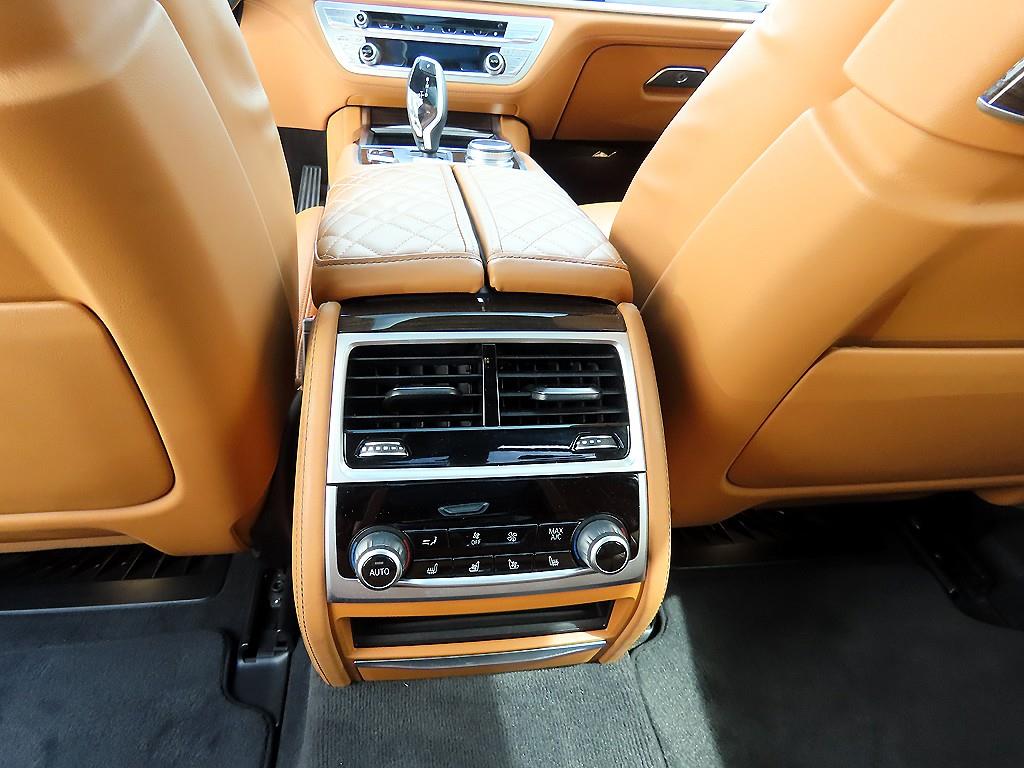 BMW 7 Series 2022 - Importación desde Corea - HF Imports Iquique - Foto 16