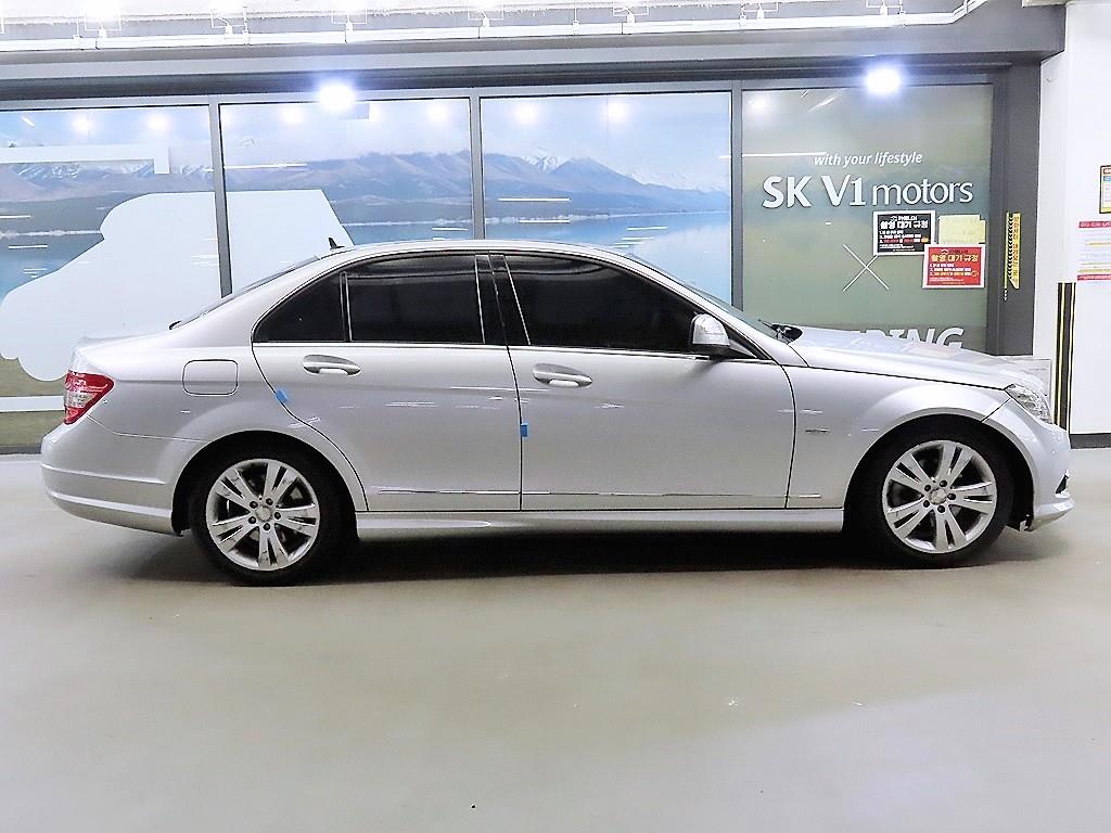 Mercedes Benz C Class - Vista 3