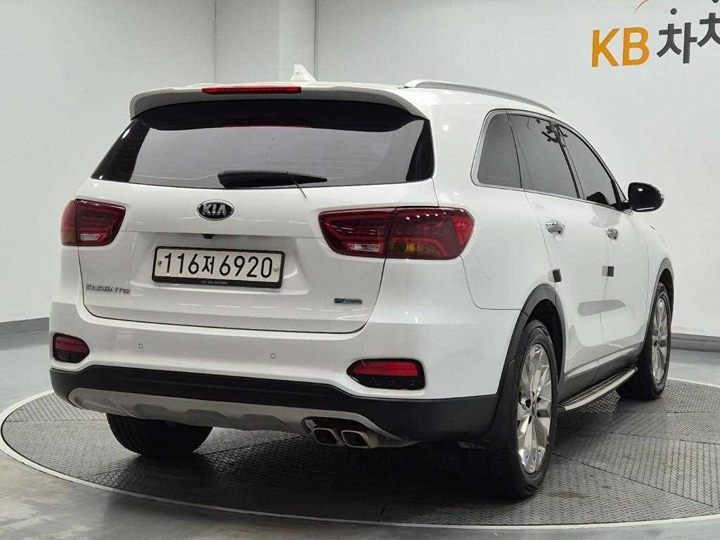 KIA Sorento - Vista 3