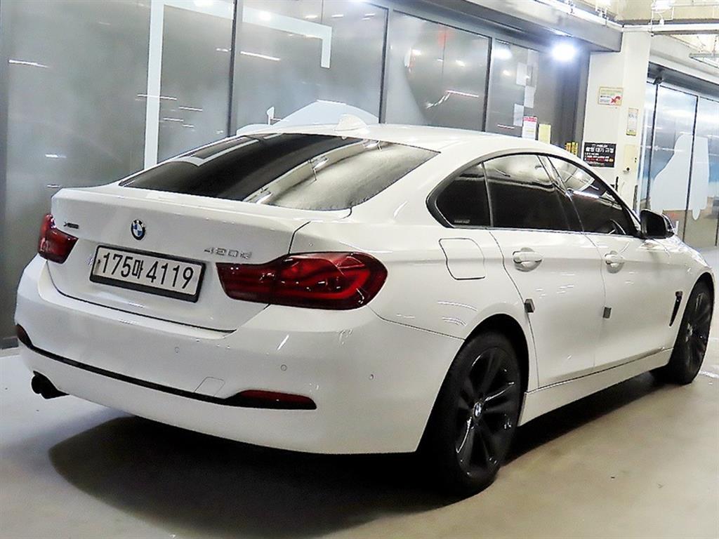 BMW 4 Series - Vista 4