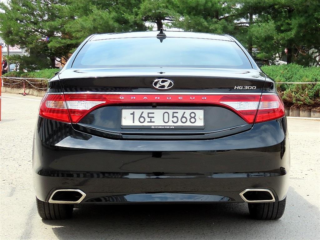 HYUNDAI Grandeur - Vista 4