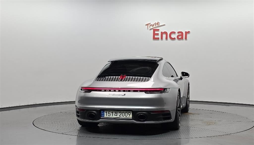 Porsche 911 - Vista 4