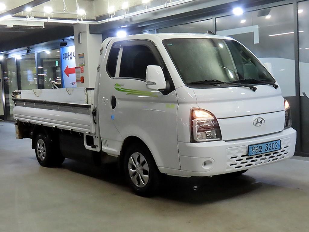 Small Truck Top_Powergate 2022 Blanco - Importación desde Corea - HF Imports Iquique - Foto 1