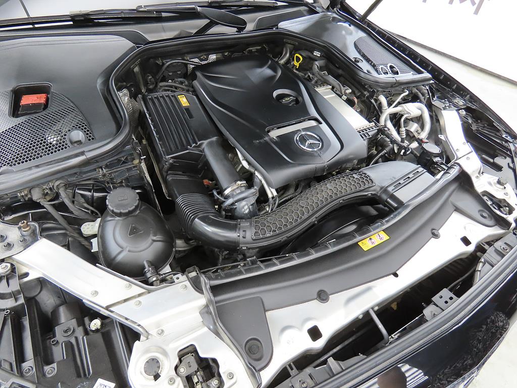 Mercedes Benz E class 2017 Negro - Importación desde Corea - HF Imports Iquique - Foto 19