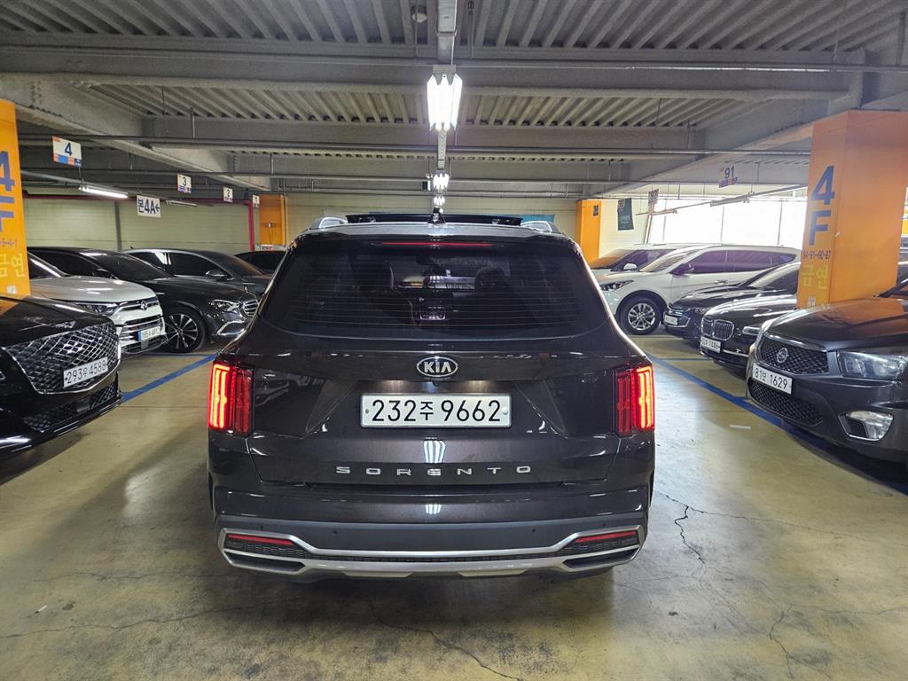 KIA Sorento - Vista 4