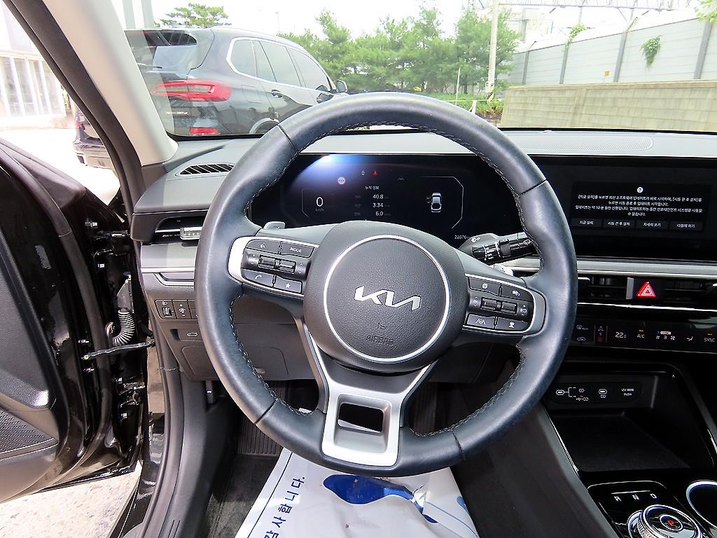 KIA K5 - Vista 8