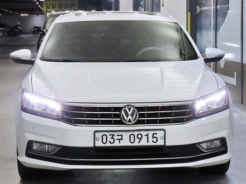 Volkswagen Passat - Vista 2