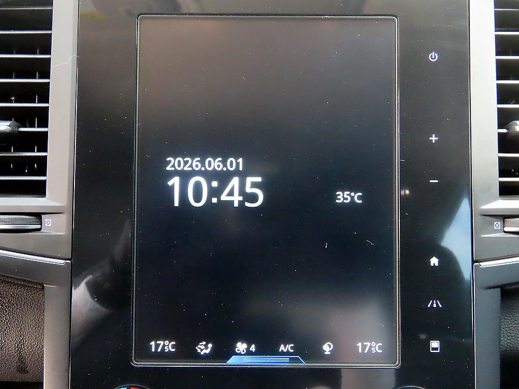 SAMSUNG QM6 - Vista 12