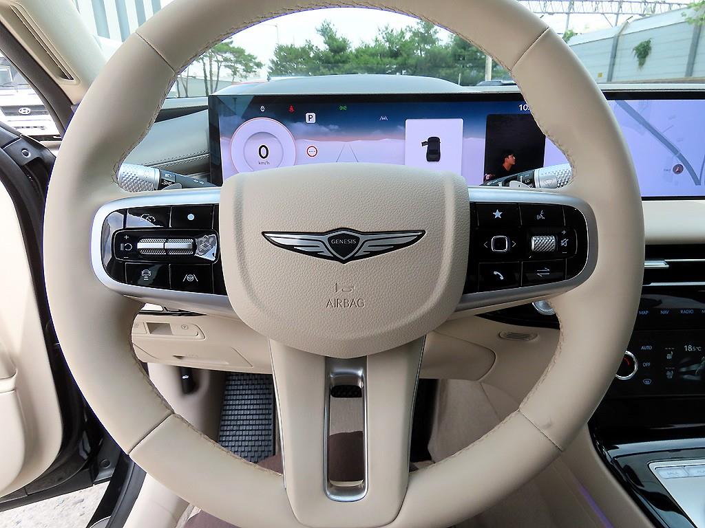 Genesis G80 - Vista 8