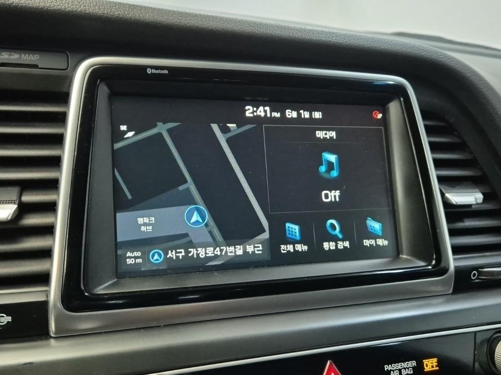 HYUNDAI Sonata 2018 Gris - Importación desde Corea - HF Imports Iquique - Foto 14