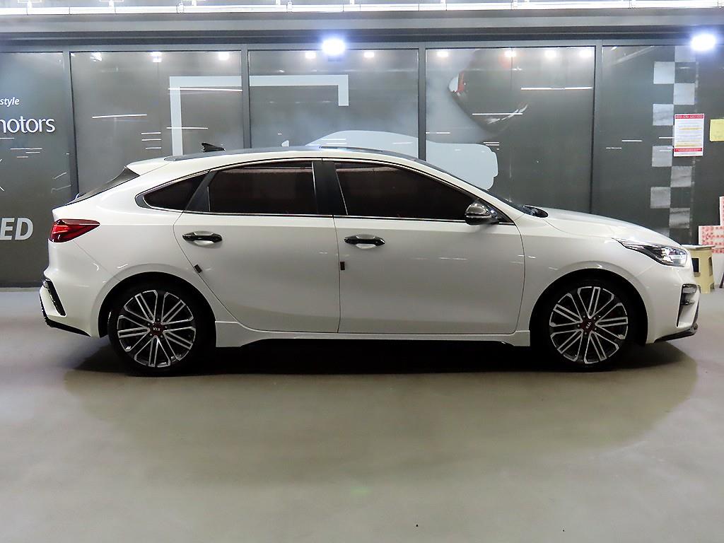 KIA K3 - Vista 3