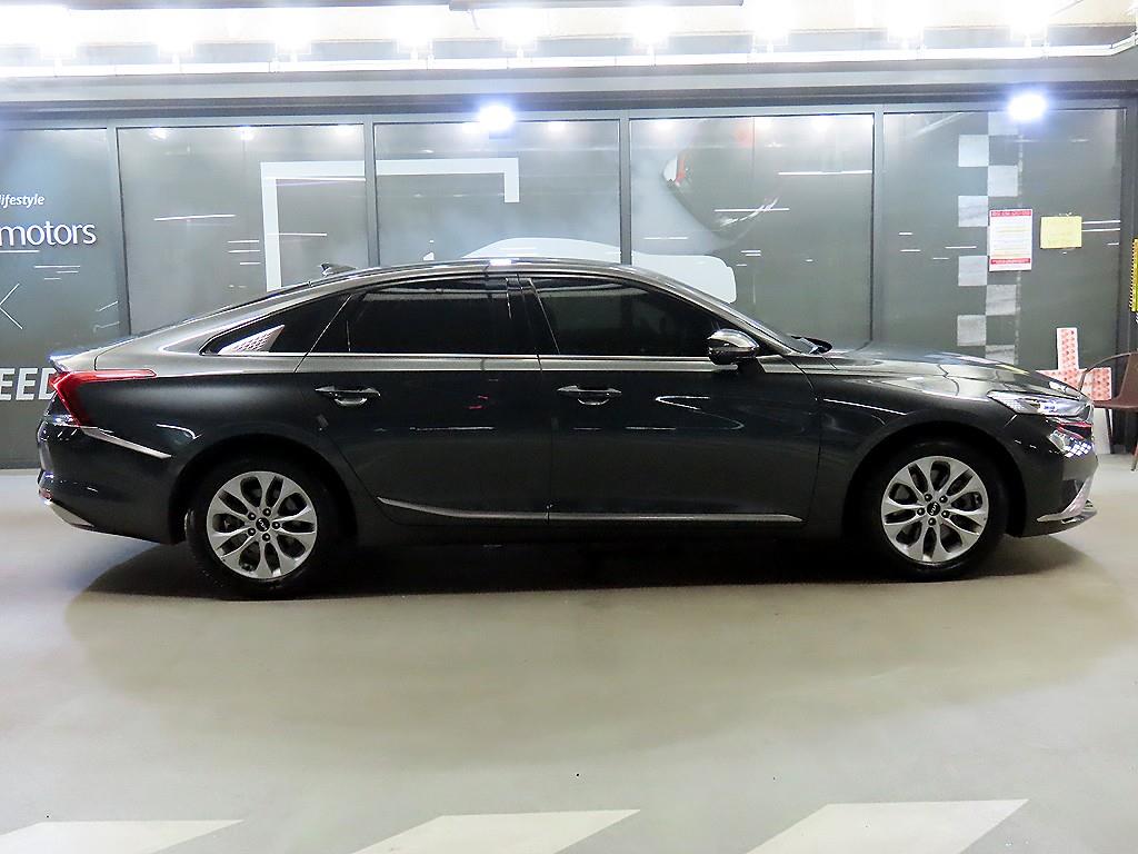 KIA K8 - Vista 3