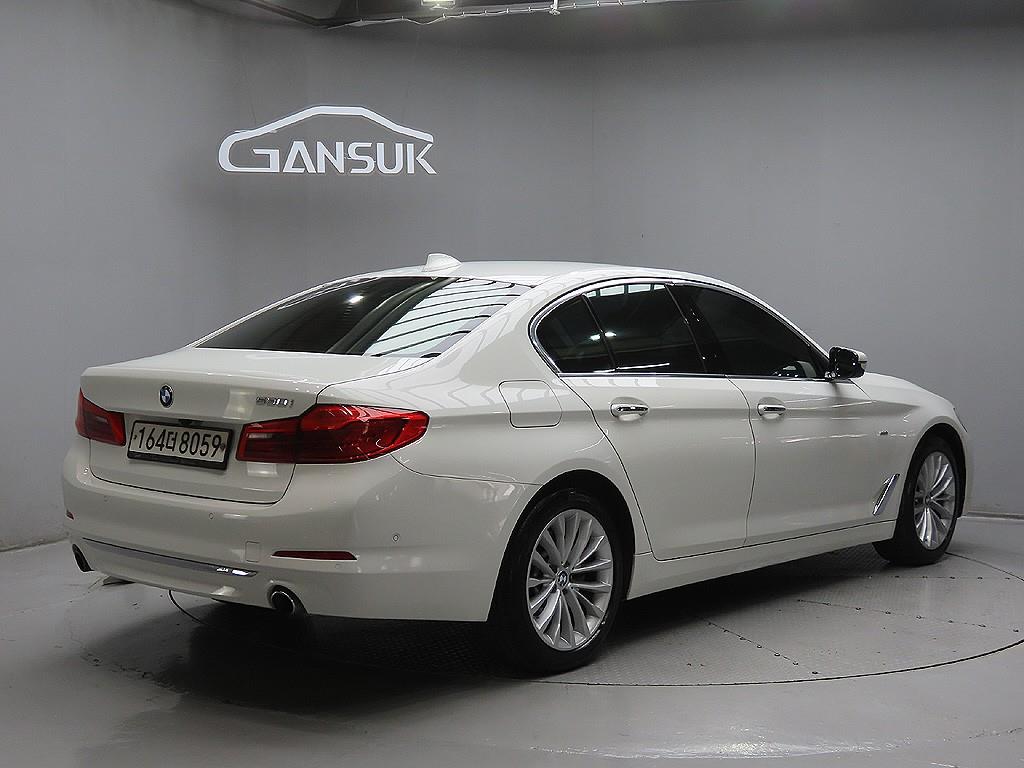 BMW 5 Series - Vista 7