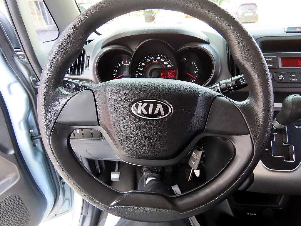 KIA Ray - Vista 8