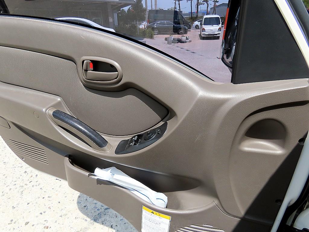 Small Truck Top_Integrated Top Powergate - Vista 11