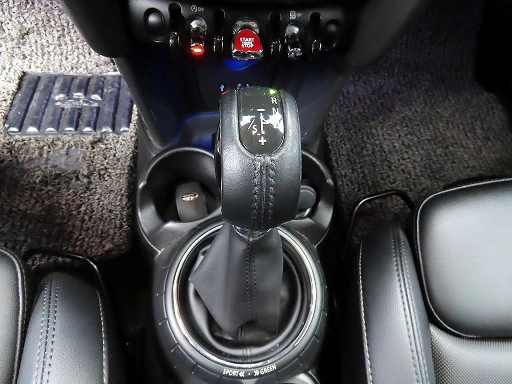 Mini Cooper - Vista 10