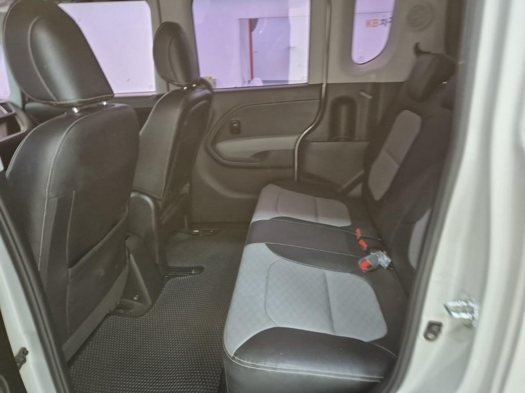KIA Ray - Vista 12