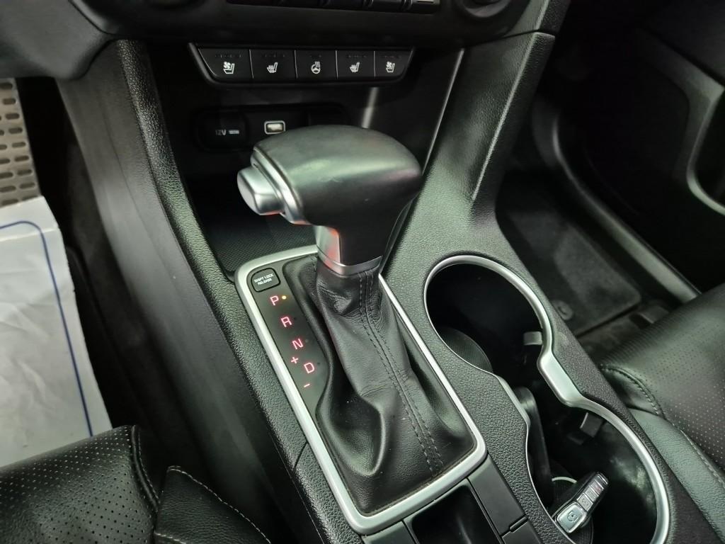KIA Sportage - Vista 8