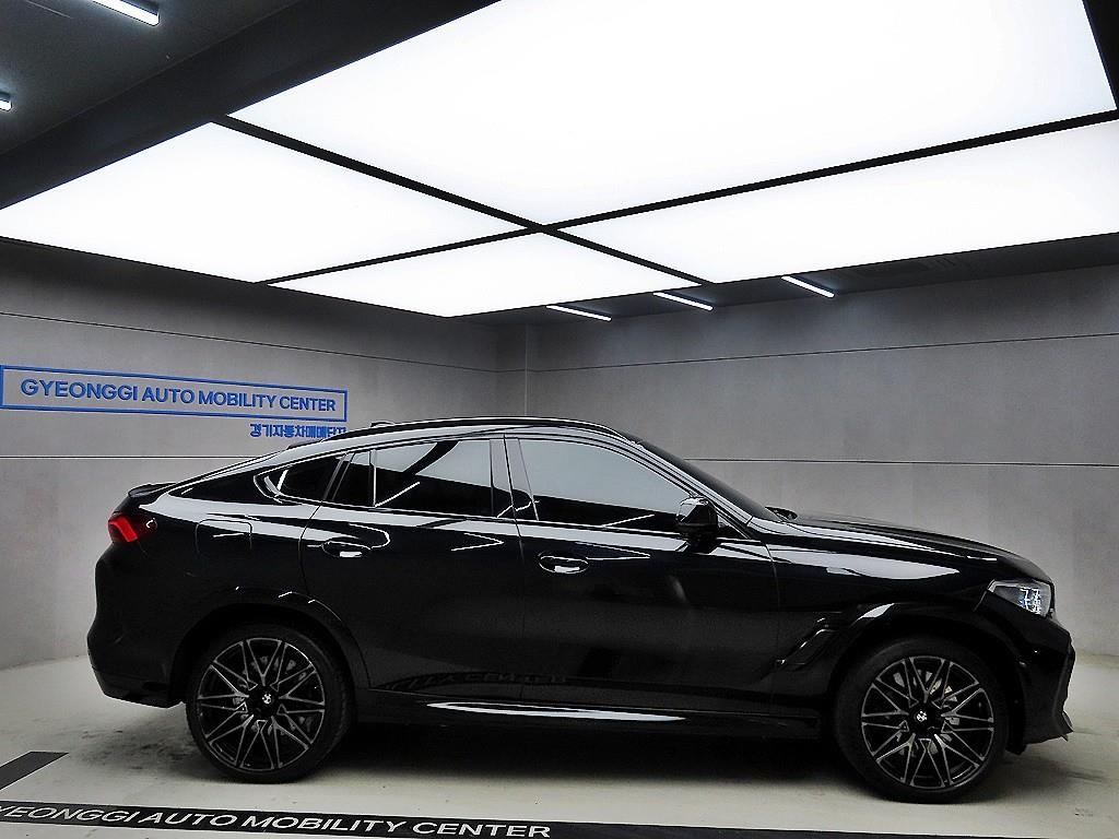 BMW X6M - Vista 2