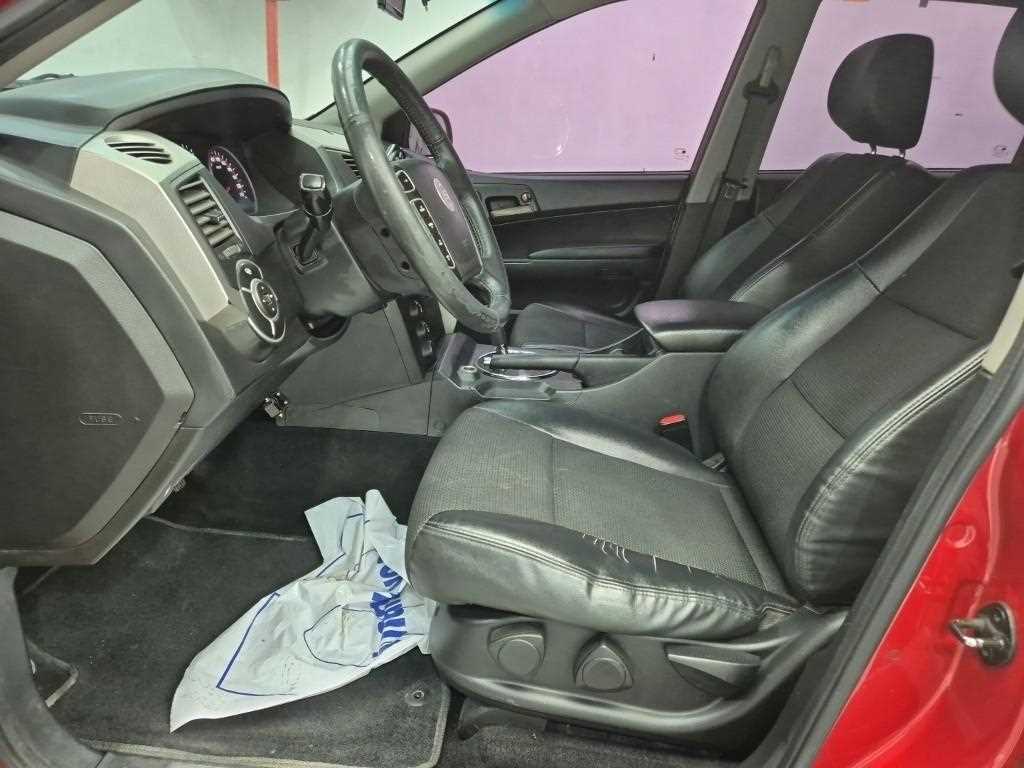 Ssangyong Korando - Vista 11