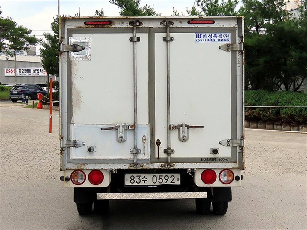 Small Truck Normal Box(Low Deck) - Vista 4