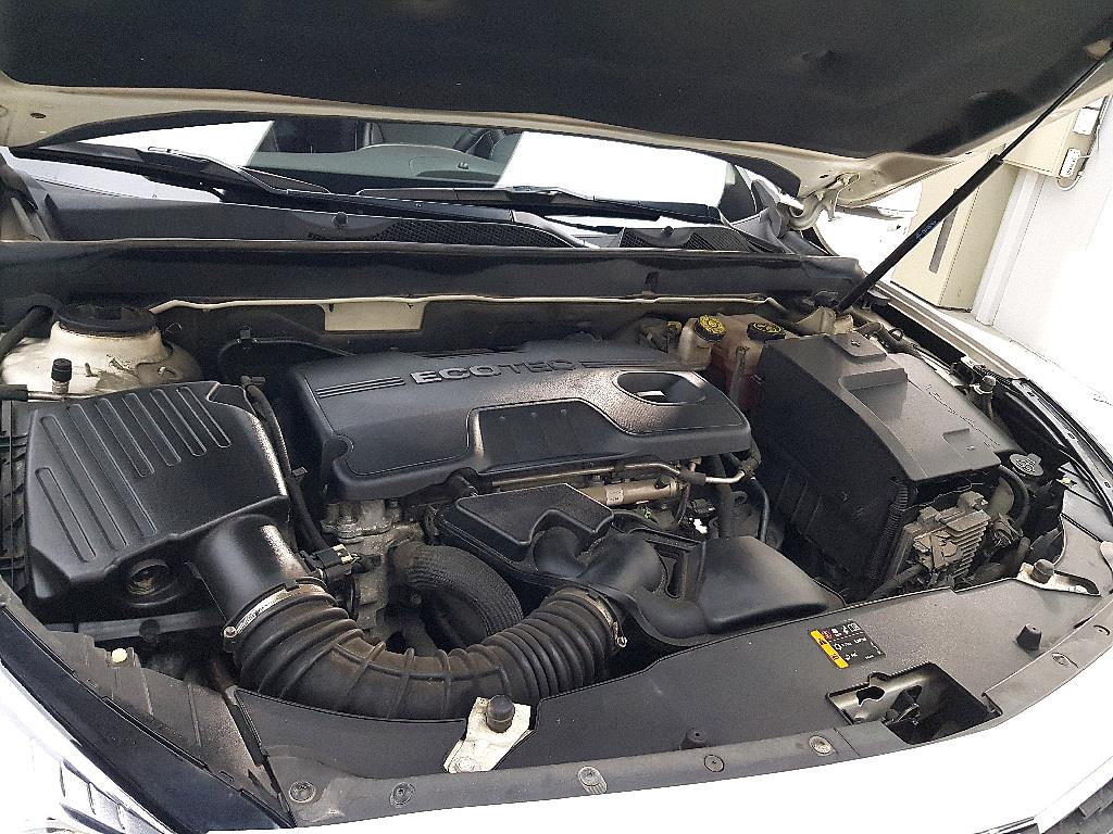 Chevrolet Malibu - Vista 6