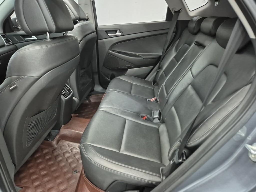 HYUNDAI Tucson - Vista 12
