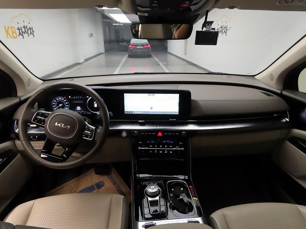 KIA Carnival - Vista 7