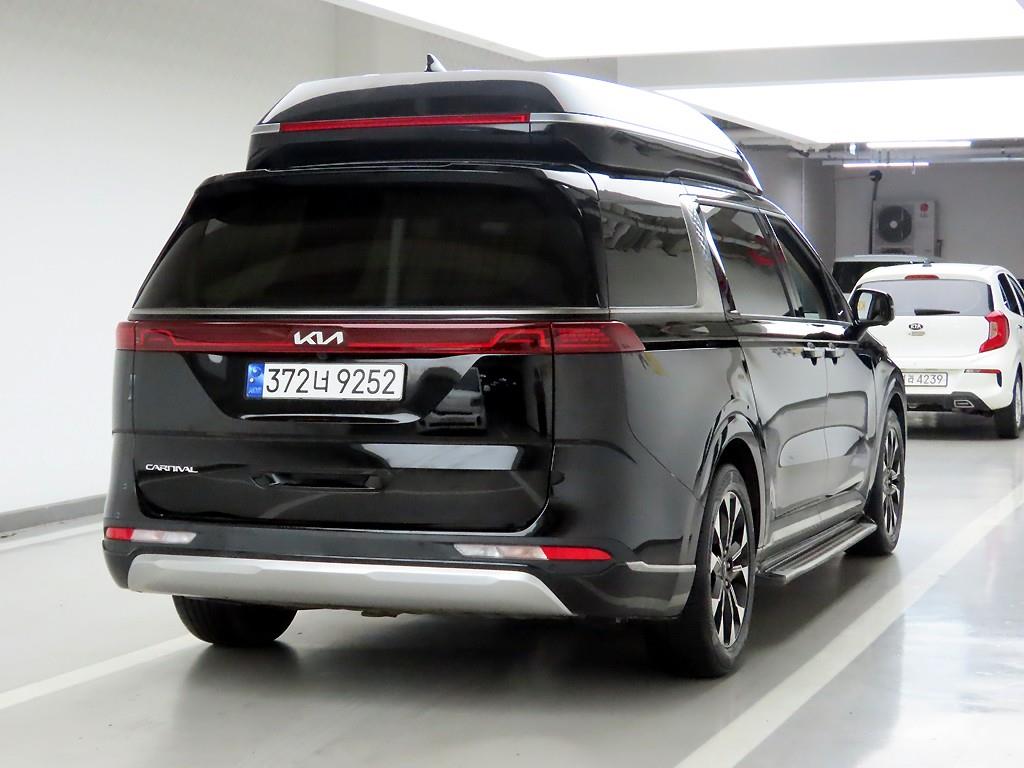 KIA Carnival - Vista 4