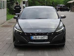 HYUNDAI Avante - Vista 2