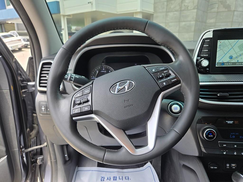 HYUNDAI Tucson - Vista 7