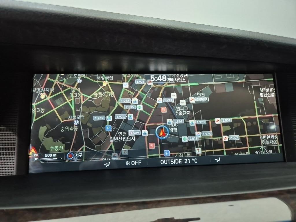 Genesis EQ900 - Vista 10
