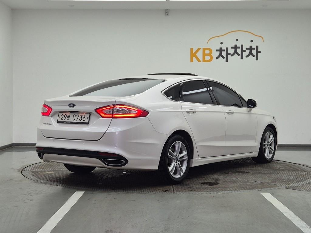 Ford Mondeo - Vista 4
