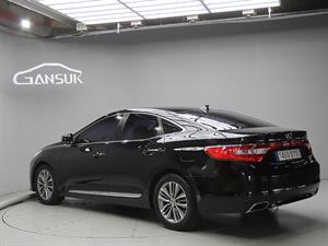 HYUNDAI Grandeur - Vista 6