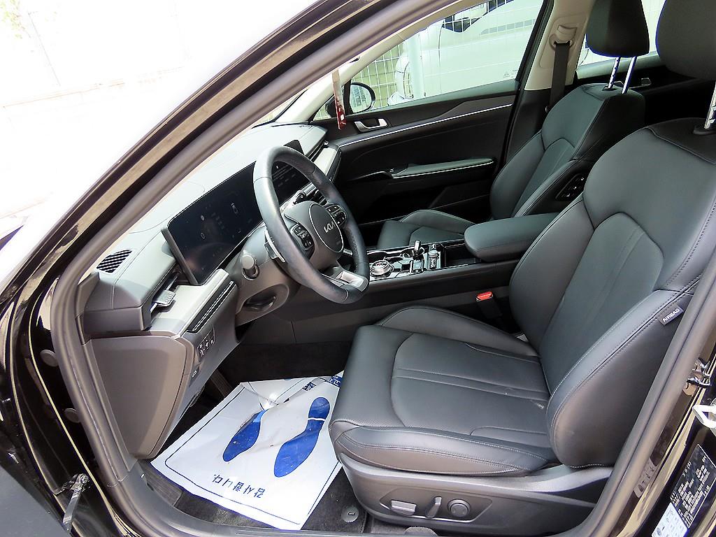 KIA K5 - Vista 5