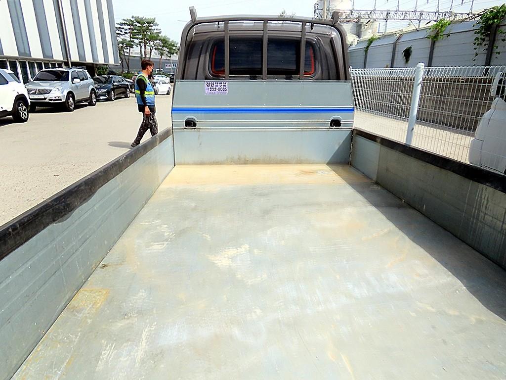 Small Truck Cargo (small) - Vista 5