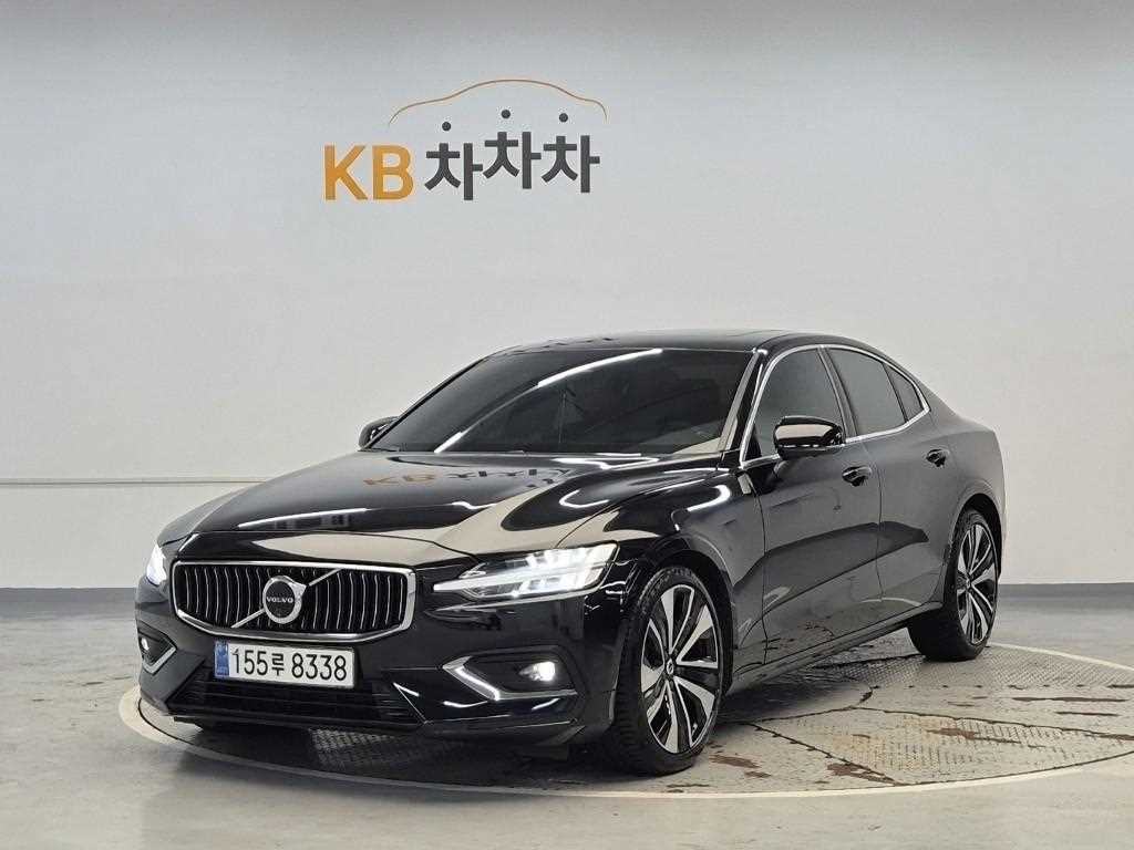 Volvo S60 2024 Negro - Importación desde Corea - HF Imports Iquique - Foto 1