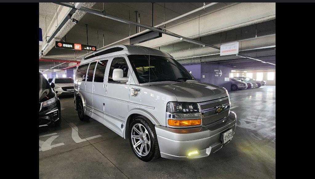 Chevrolet Express van 2017 Plateado - Importación desde Corea - HF Imports Iquique - Foto 1