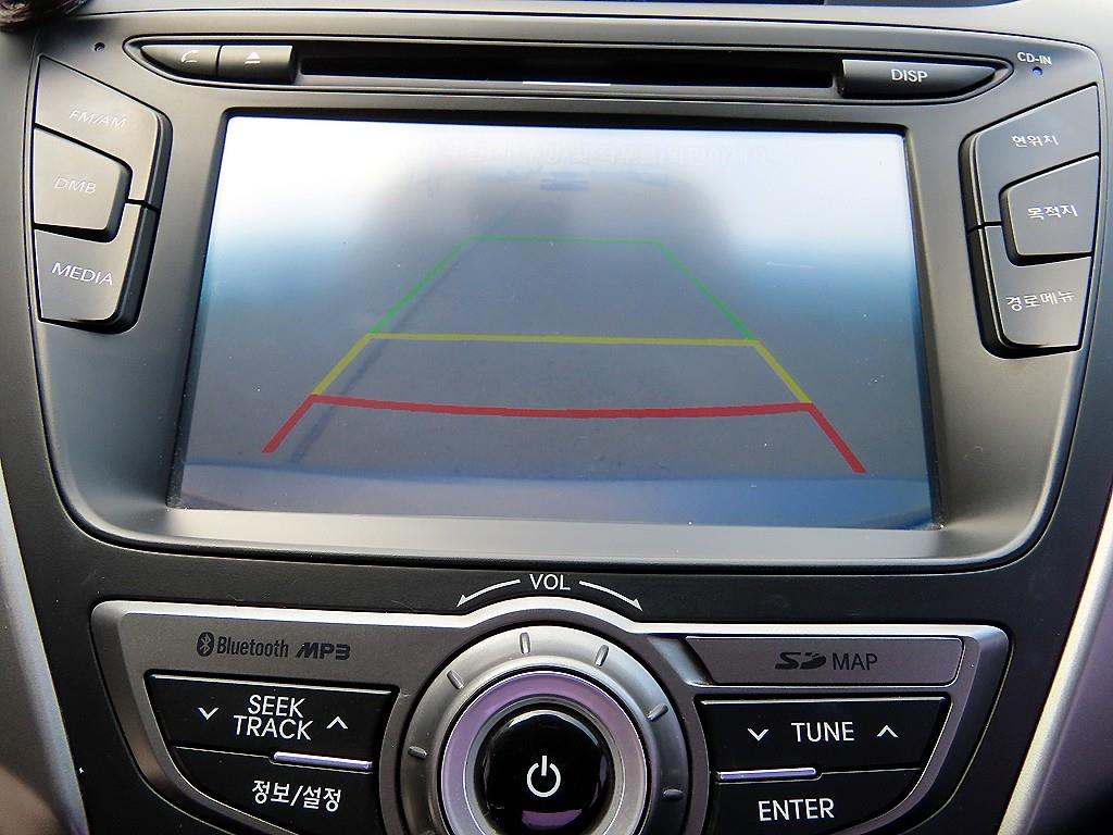 HYUNDAI Avante 2015 Plateado - Importación desde Corea - HF Imports Iquique - Foto 16