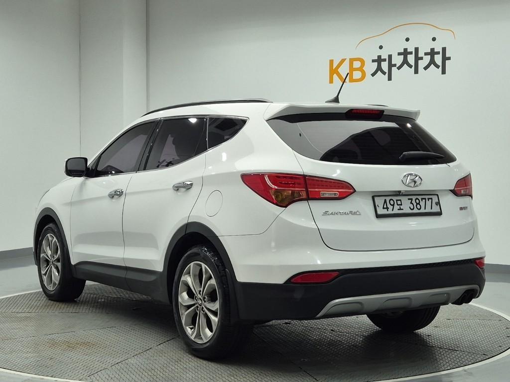 HYUNDAI Santa Fe - Vista 2