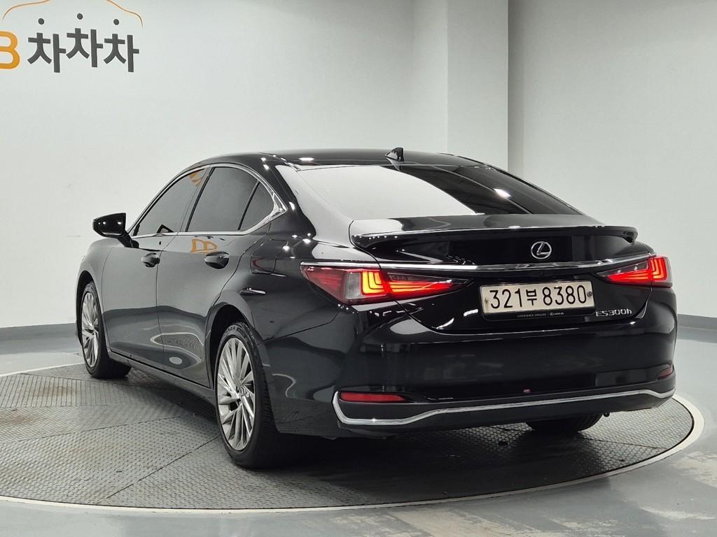Lexus ES - Vista 2