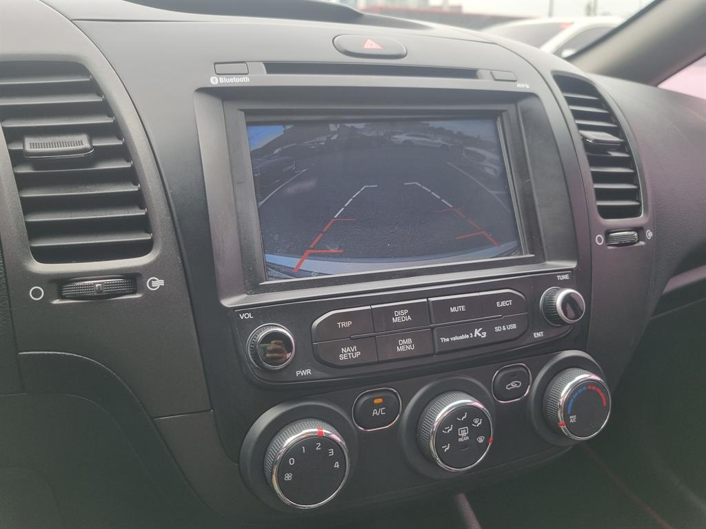 KIA K3 - Vista 10