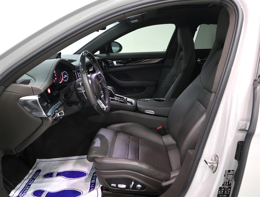 Porsche Panamera - Vista 9