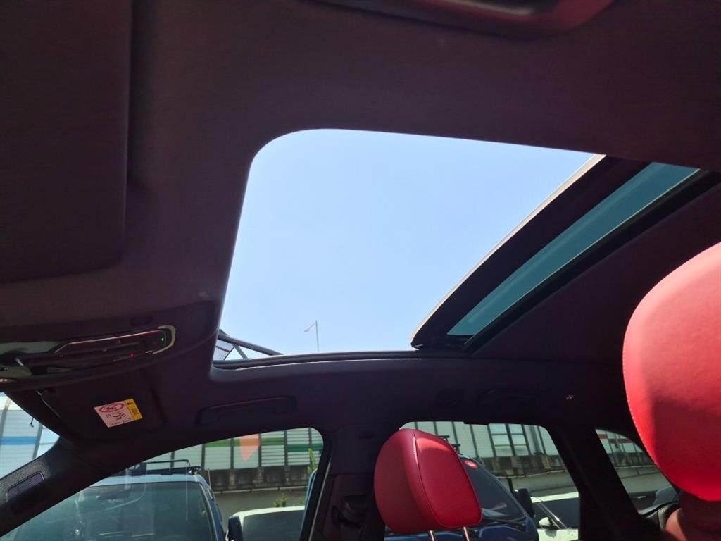 Audi SQ5 - Vista 8