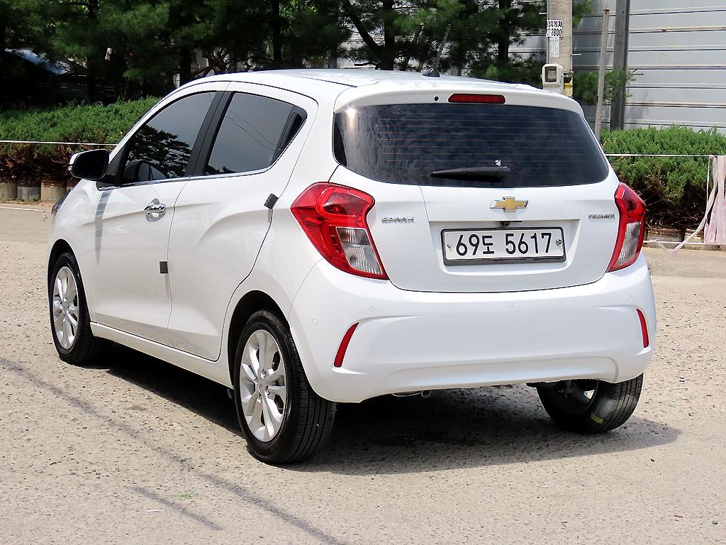 Chevrolet Spark - Vista 3
